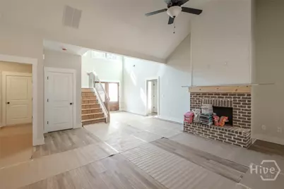 304 Woodfin Way, Social Circle, GA 30025 - Photo 8