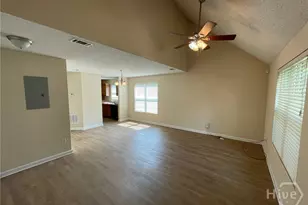 124 Bridgewater Cir, Athens, GA 30601 - Photo 4