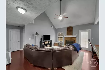 560 Windsong Lake Drive, Commerce, GA 30529 - Photo 10