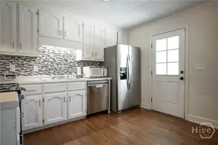 223 N 5th Ave, Winder, GA 30680 - Photo 8