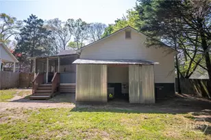 223 N 5th Ave, Winder, GA 30680 - Photo 2