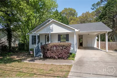 223 N 5th Avenue, Winder, GA 30680 - Photo 1