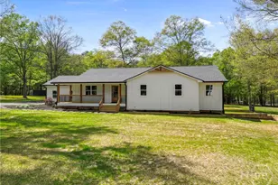401 Coleman, Statham, GA 30666 - Photo 4