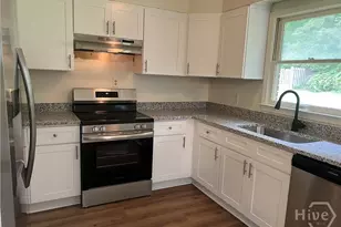 737 Beaverdam Rd, Winterville, GA 30683 - Photo 4
