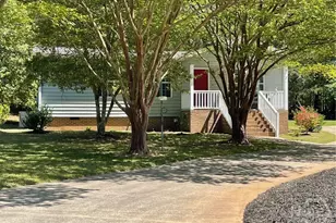620 S Hogan Dr, Westminster, SC 29693 - Photo 10