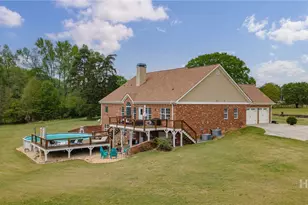 725 Amber Lakes Ct, Social Circle, GA 30025 - Photo 52