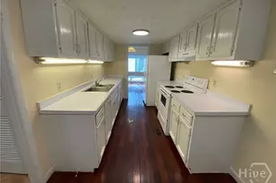 183 Woodstone Dr, Athens, GA 30605 - Photo 2