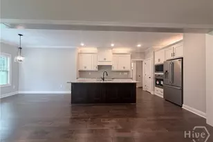 2342 Beebalm Dr, Statham, GA 30666 - Photo 8