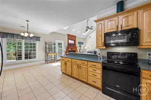 1141 Golf Course Ln, Watkinsville, GA 30605 - Photo 10