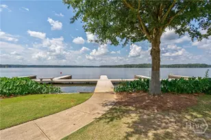 1011 Lake Pointe S, Greensboro, GA 30642 - Photo 4