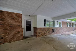 231 Honeysuckle Dr, Commerce, GA 30529 - Photo 4