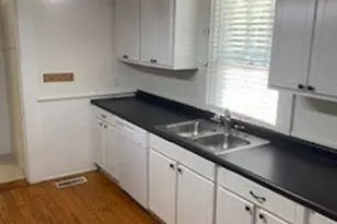 2080 S Lumpkin St, Athens, GA 30606 - Photo 10