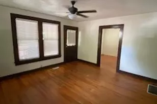 2080 S Lumpkin St, Athens, GA 30606 - Photo 2