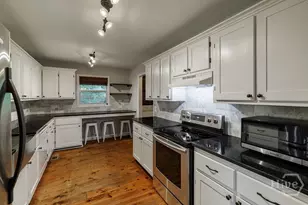 560 Sunset Dr, Athens, GA 30606 - Photo 16