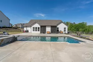 1607 Muscadine Dr, Hoschton, GA 30548 - Photo 44