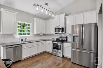 584 Tuxedo, Commerce, GA 30530 - Photo 8
