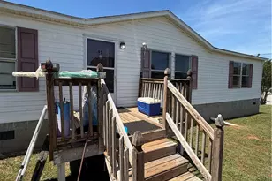 95 New Town Rd, Lavonia, GA 30553 - Photo 2