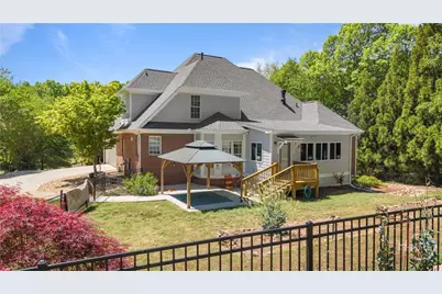 1031 Founders Lake Dr, Athens, GA 30606 - Photo 4