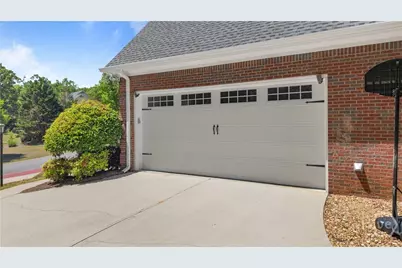 1031 Founders Lake Dr, Athens, GA 30606 - Photo 8