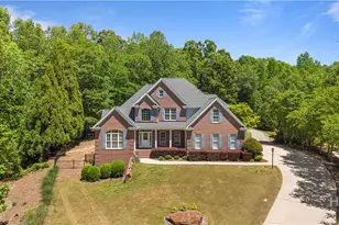 1031 Founders Lake Dr, Athens, GA 30606 - Photo 2
