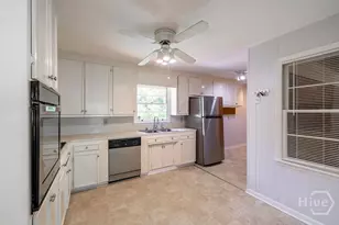 1141 Tuxedo Ln, Watkinsville, GA 30677 - Photo 8