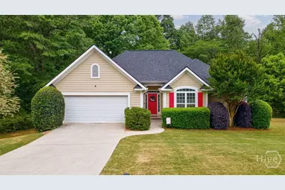 318 E Creek Bend E, Athens, GA 30605 - Photo 2