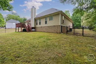 318 E Creek Bend E, Athens, GA 30605 - Photo 10