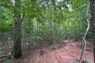 1018 Neal Rd, Commerce, GA 30530 - Photo 4