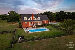 1051 Greenfield Ln, Watkinsville, GA 30677 - Photo 2