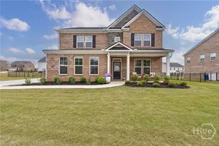 2062 Brookside Cir, Statham, GA 30666 - Photo 2