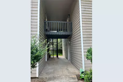 120 Pinehurst Court #2, Athens, GA 30606 - Photo 4