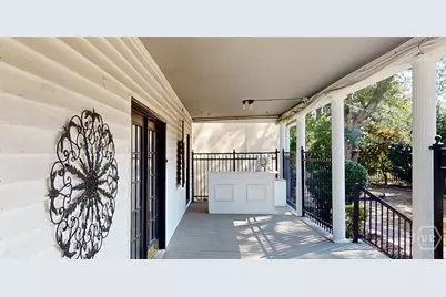 1029 S Elm Street, Commerce, GA 30529 - Photo 2