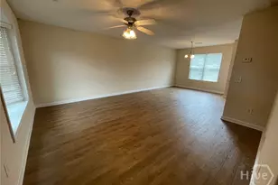149 Bridgewater Cir, Athens, GA 30601 - Photo 2