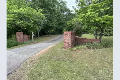 1110 Crestwood Court, Watkinsville, GA 30677 - Photo 2