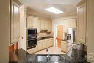 320 Millstone Cir, Athens, GA 30605 - Photo 8