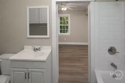471 E Montgomery Street, Milledgeville, GA 31061 - Photo 8
