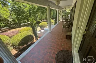 1331 Luke Cir, Bogart, GA - Photo 2