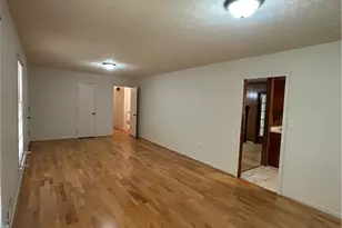 375 Segrest Cir, Athens, GA 30605 - Photo 6