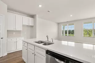 918 Stow Ln, Monroe, GA 30655 - Photo 12