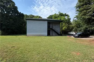 2835 Cherokee Rd, Athens, GA 30605 - Photo 2