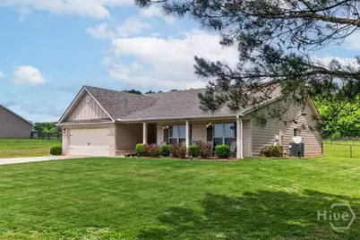 304 Highlands Drive, Winterville, GA 30683 - Photo 1