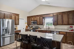 304 Highlands Dr, Winterville, GA 30683 - Photo 14