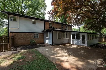 385 Brookwood Drive, Athens, GA 30605 - Photo 6