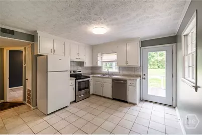 1031 Elder Heights Drive, Bishop, GA 30621 - Photo 10