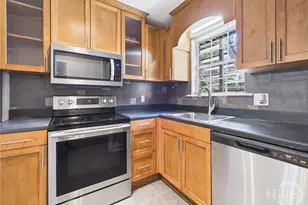 1055 Baxter St, Athens, GA 30606 - Photo 4