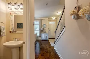 7510 Stoneridge Dr, Atlanta, GA 30328 - Photo 8
