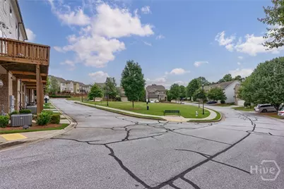 7510 Stoneridge Drive, Atlanta, GA 30328 - Photo 42