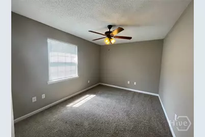2165 S Milledge Avenue #F1, Athens, GA 30605 - Photo 8