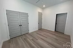 2415 S Lumpkin St, Athens, GA 30606 - Photo 6