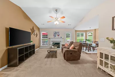 484 Canoe Court, Statham, GA 30666 - Photo 4